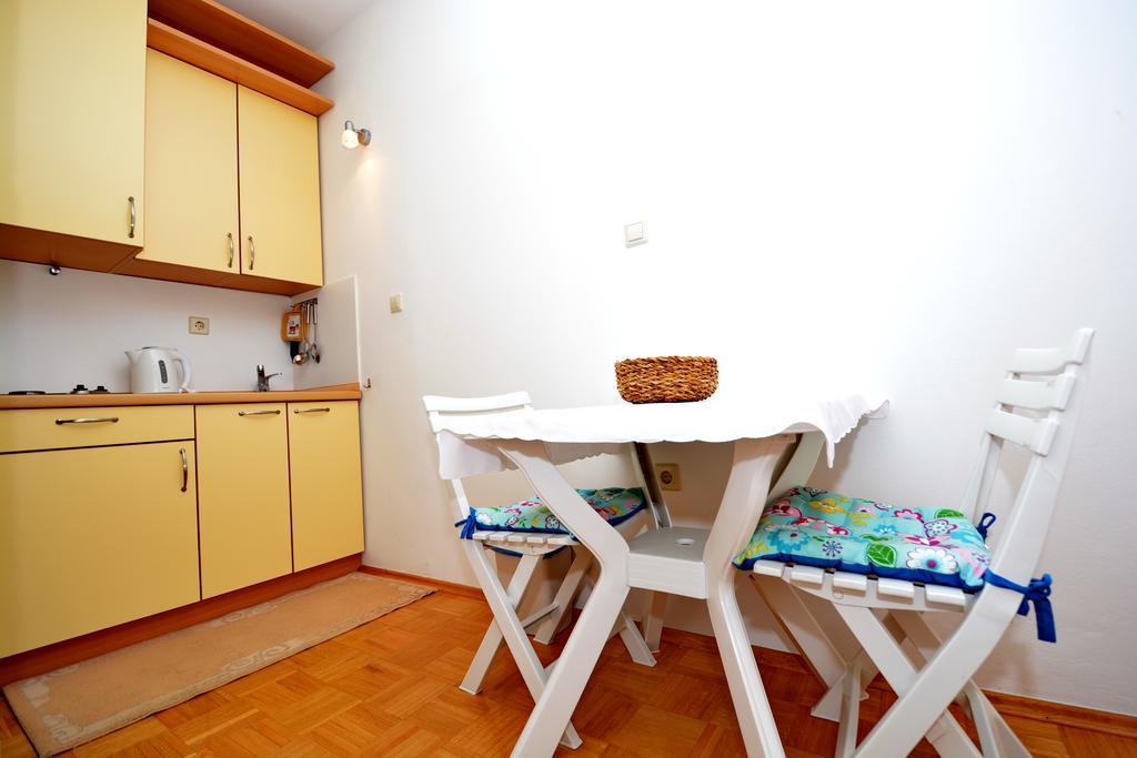 Apartments Andreja Kozino Exterior photo